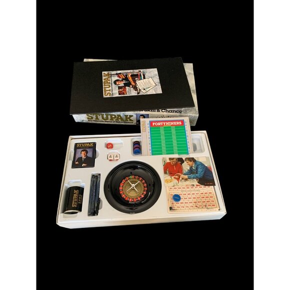 AUTOGRAPHED w PIC Bob Stupak's Las Vegas World Board Game Gazette Newspaper WSOP - Picture 6 of 14